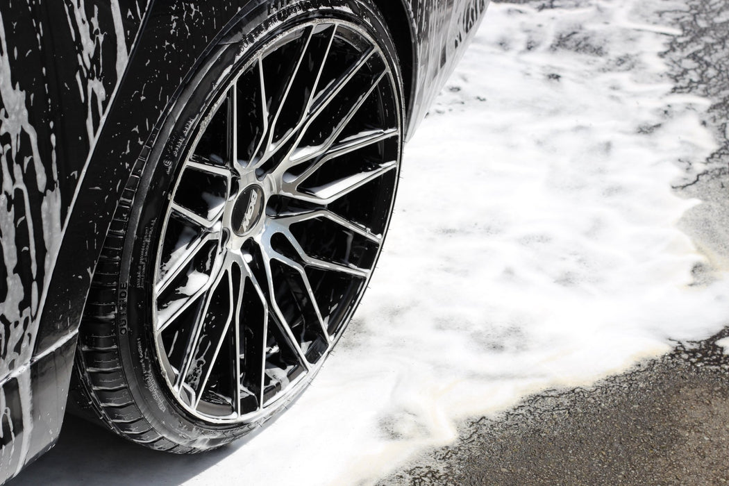 Autostolz Wheel Cleaning & Decontamination Kit removing brake dust, iron contamination and road grime from BMW wheels | lovecars
