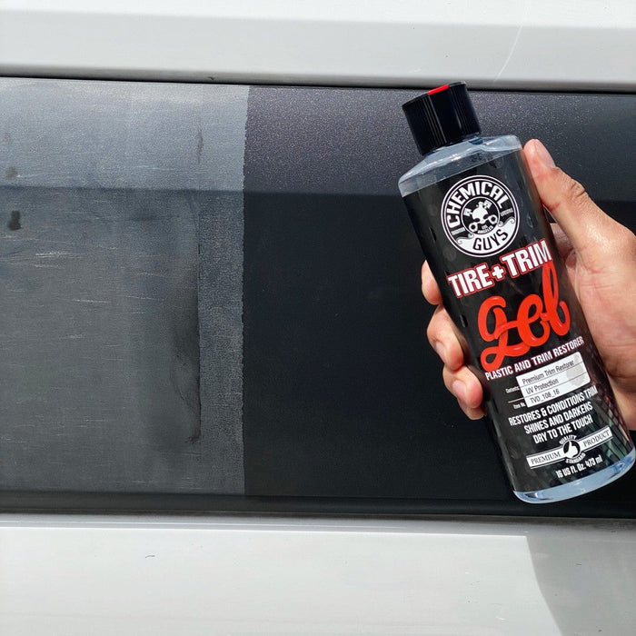 Gel Black Forever Trim & Tyre, Shine & Protect That Keeps Black Parts Black For Months (16oz 473ml ) - lovecarsnz - Chemical Guys - Exterior Cleaning, Protection and Shine - TVD_108_16 - 0816276012179